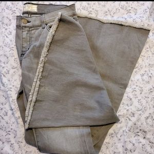 Free people smoke grey flares